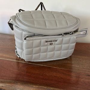 Lightly used Michael Kors crossbody Fanny pack